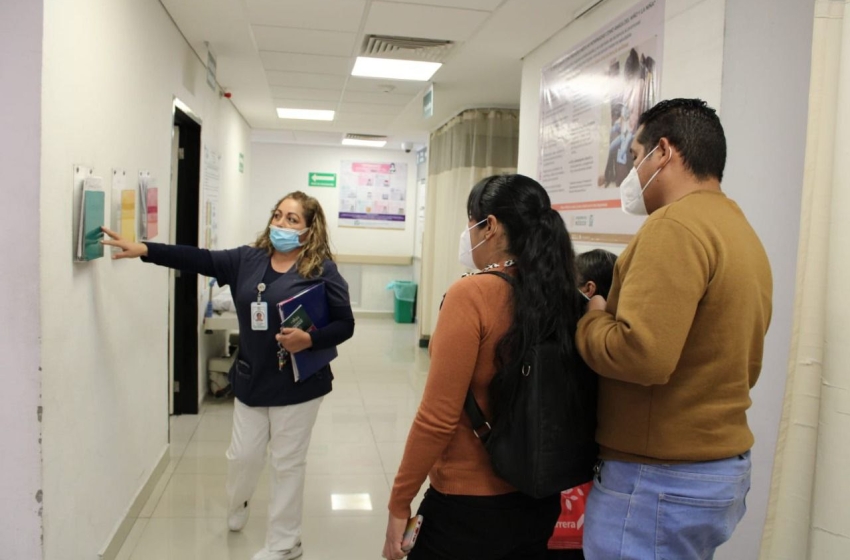  IMSS Querétaro brinda orientación a futuras mamás con un tour obstétrico