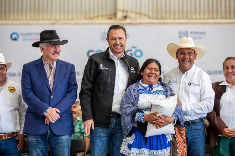  Gobierno de Querétaro apoya a más de 14 mil productores del campo