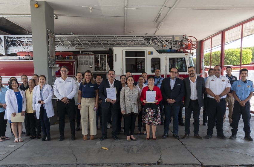  Firman autoridades Alianza en Promoción de la Salud con Bomberos de Querétaro