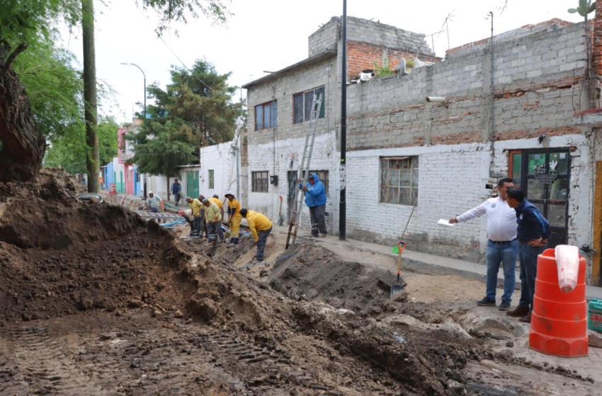  Realizan recorridos de supervisión en obras de Corregidora: Roberto Sosa