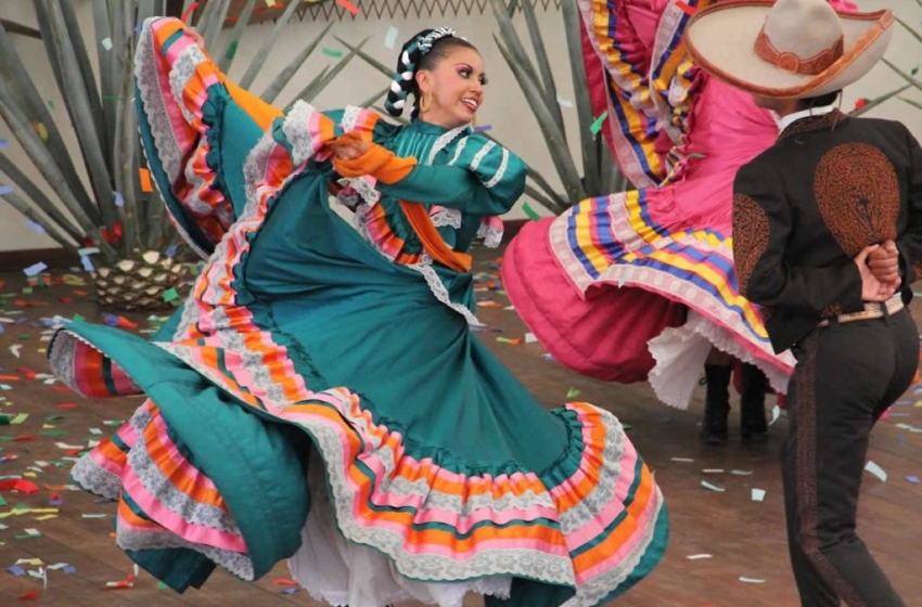  Del 4 al 7 de mayo Encuentro de las Culturas Populares en Cadereyta de Montes