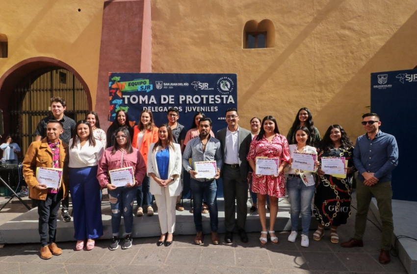  Rinden protesta delegados juveniles de San Juan del Río