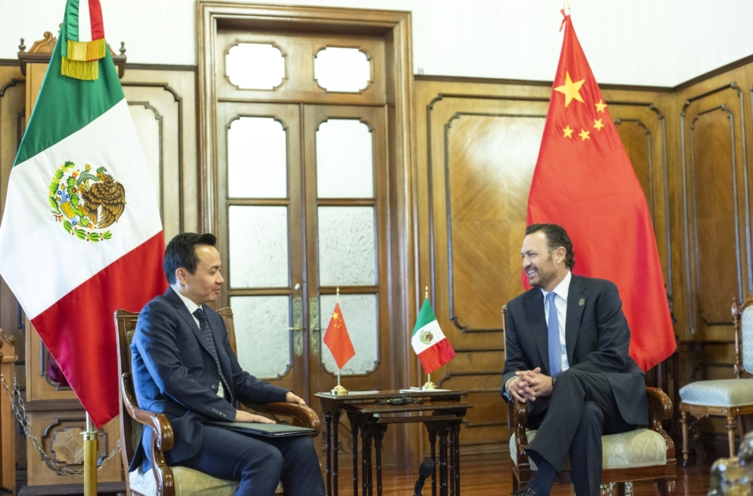  Se reúne gobernador con Embajador de China en México