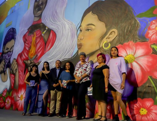  UAQ refuerza mensaje de empoderamiento de la mujer con mural