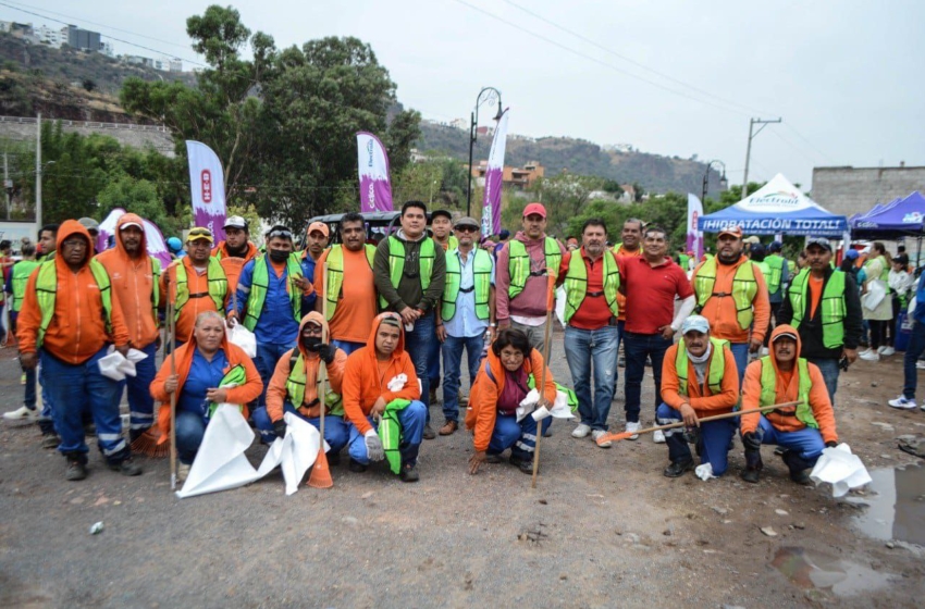 Municipio de Querétaro y HEB se unen para realizar Mega jornada de limpieza