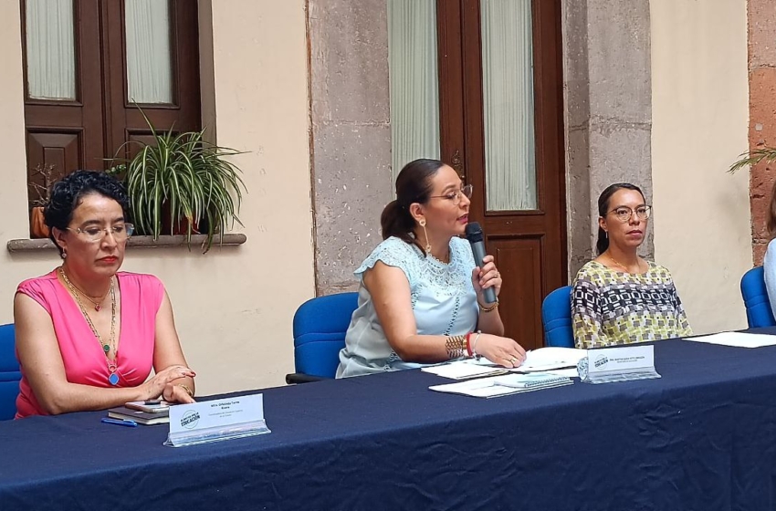  Lanzan programa para obtener Licenciatura en Inglés por Ceneval en Querétaro