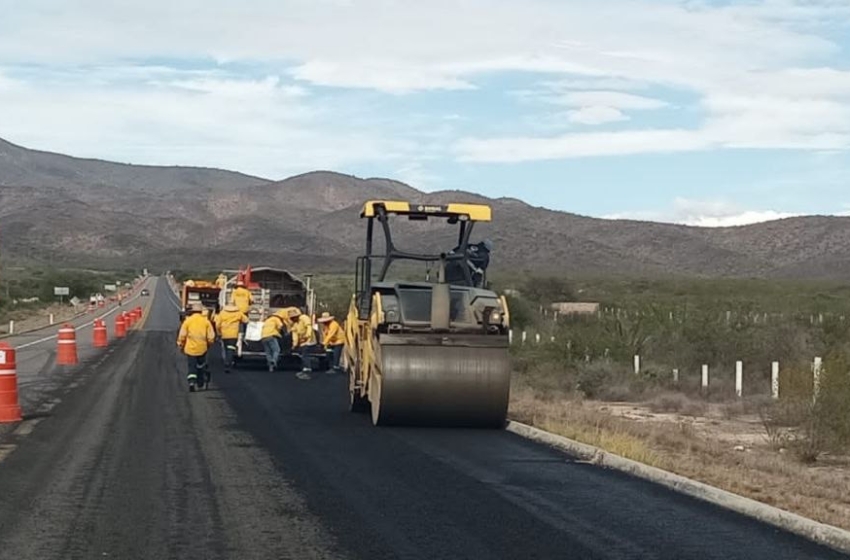  Rehabilitan carretera estatal 100 “El Colorado – Higuerillas”