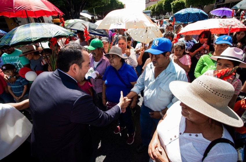  Autoridades municipales acompañan peregrinación