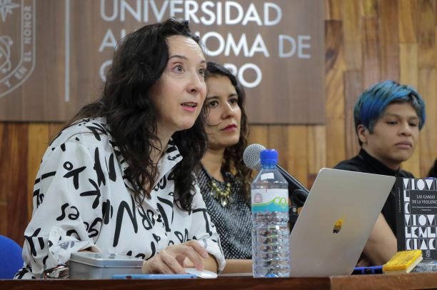  Presentan en la UAQ “Las gamas de la violencia”