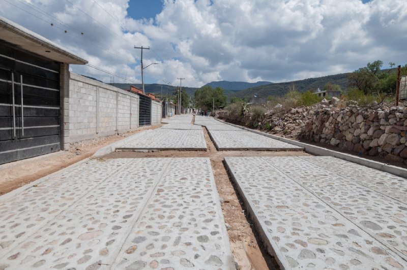  Resaltan avance de obras en El Marqués