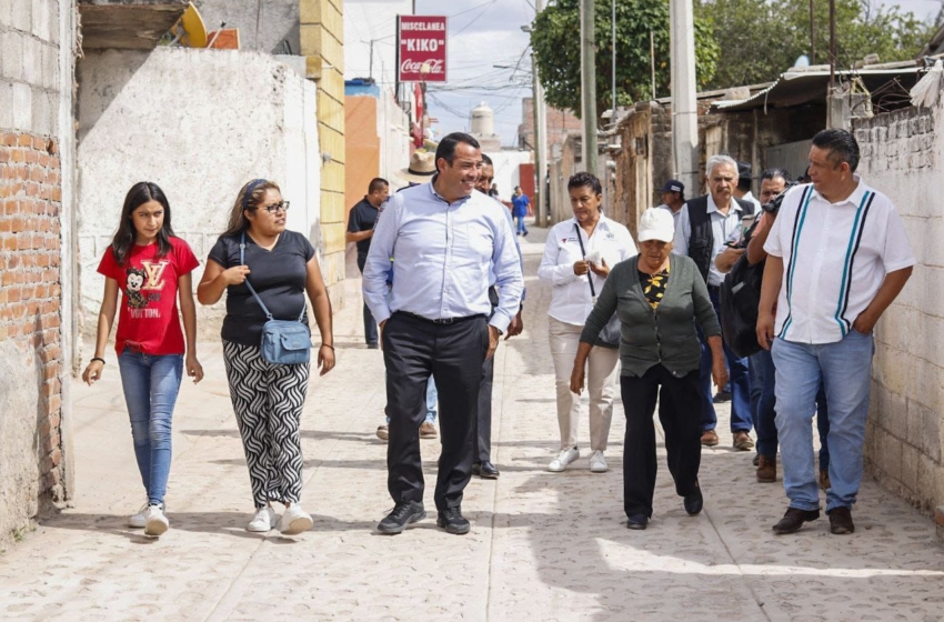  Entrega Roberto Cabrera rehabilitación de calles en beneficio de más de 2 mil habitantes