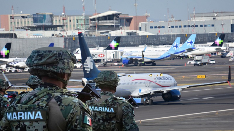  Militarización aeroportuaria de México