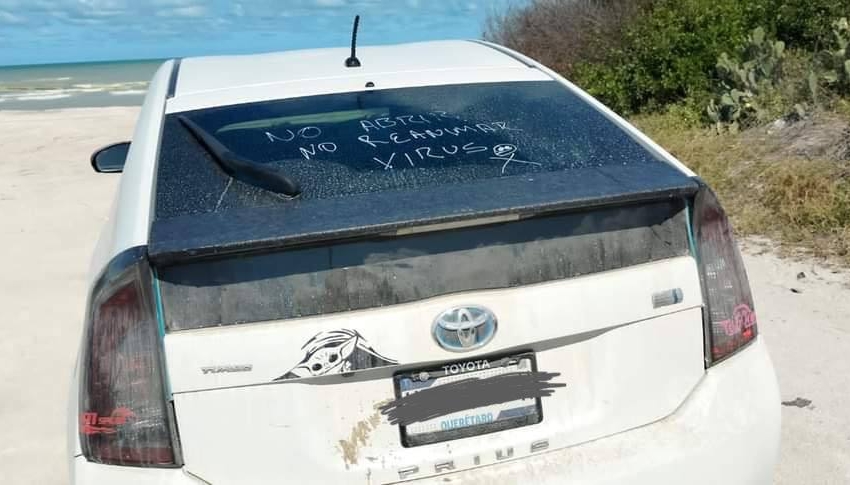  Se habría quitado la vida la persona hallada en auto queretano en Yucatán