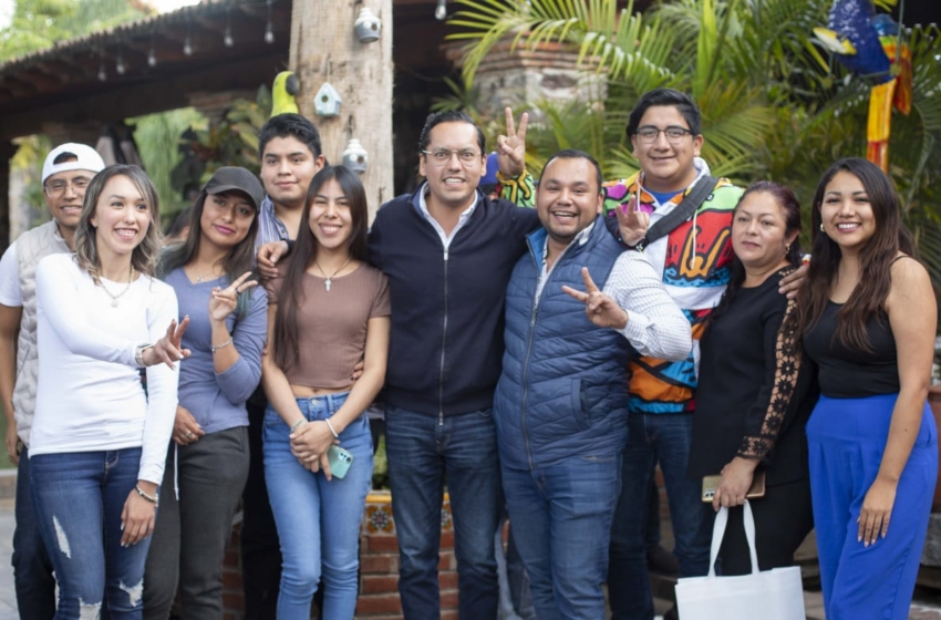  Chepe Guerrero se reune con simpatizantes en El Pueblito