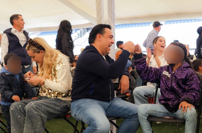  Luis Nava convive con niños de los Centros de Día del DIF