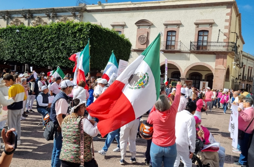  Los ciudadanos debemos de elegir el tipo y calidad de política en México: Ana Paola López Birlain
