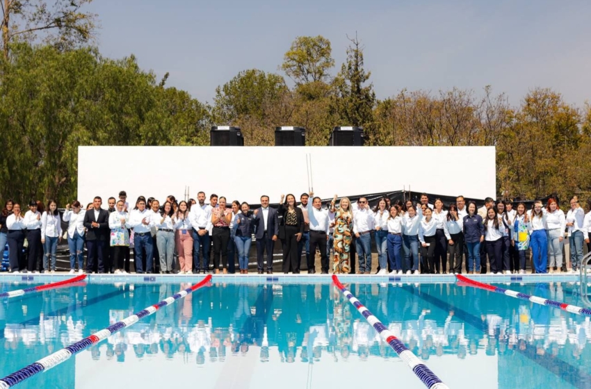  Inauguran primera etapa de la alberca semiolímpica en la Escuela Normal del Estado