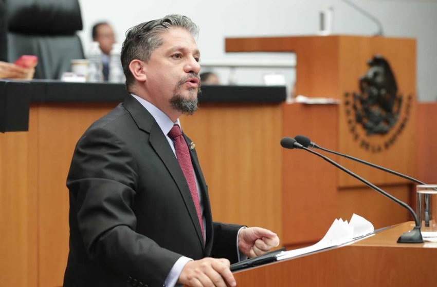  Luis Humberto renunciará a su cargo en la Ciudad de México para contender por una diputación