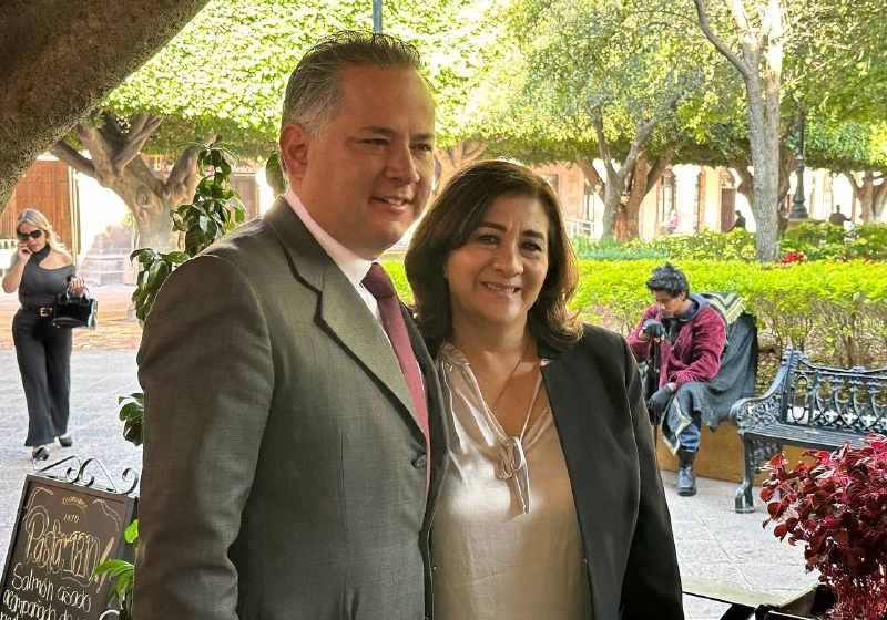  En Querétaro hay un cartel inmobiliario: Santiago Nieto