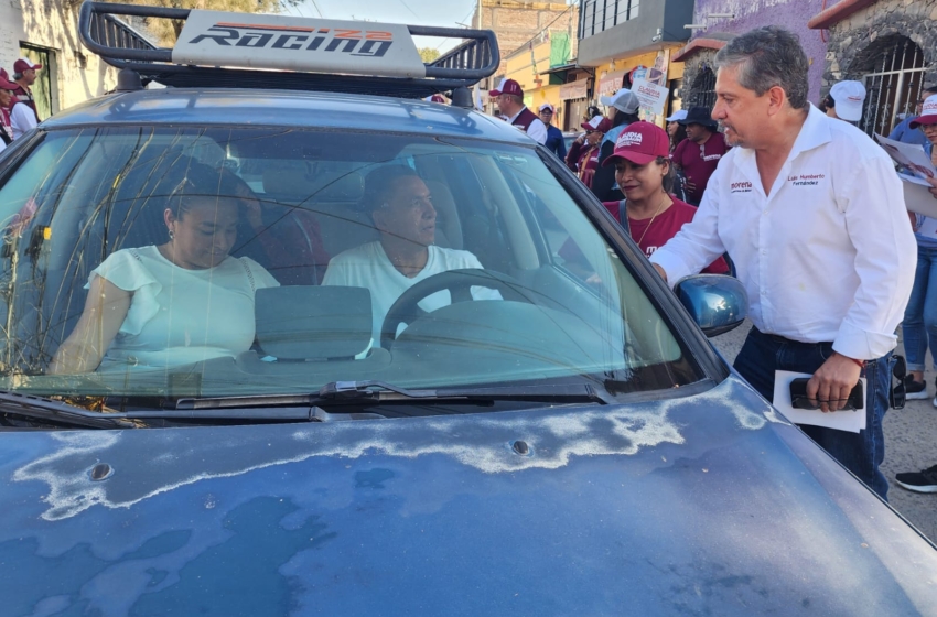  Luis Humberto Fernández visita la comunidad de Buenavista en Santa Rosa Jáuregui