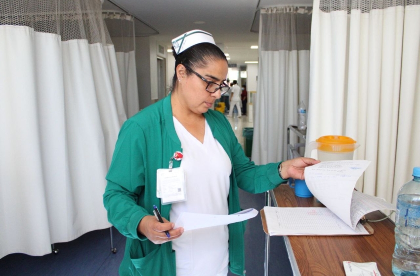 Reconocen a personal de enfermería en Querétaro
