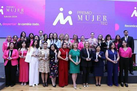  Tec de Monterrey entrega el Premio Mujer Tec 2024