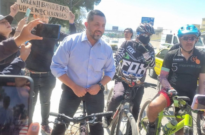  Segob se compromete a escuchar a ciclistas tras manifestación en P5F