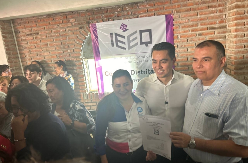  Felifer Macías se registra candidato de PRI, PAN y PRD a la alcaldía de Querétaro