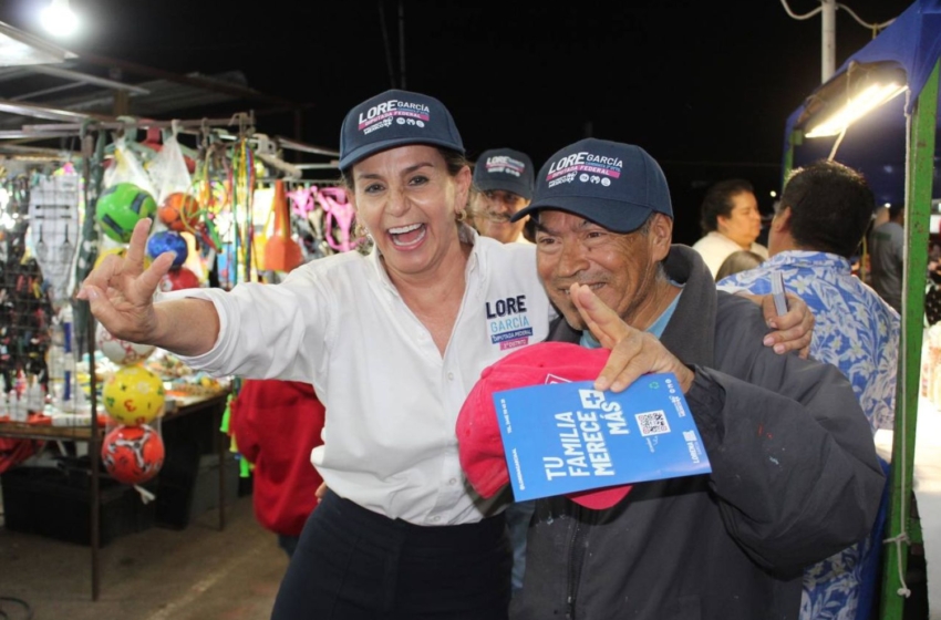  Tianguistas de Plateros reciben visita de Lorena García Alcocer