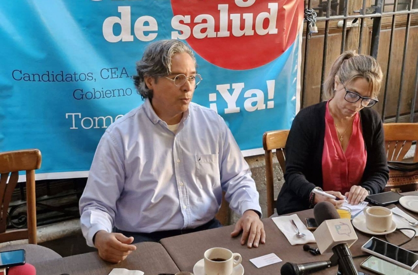 Denuncian agua contaminada en Jurica; piden propuestas de los candidatos a la alcaldía