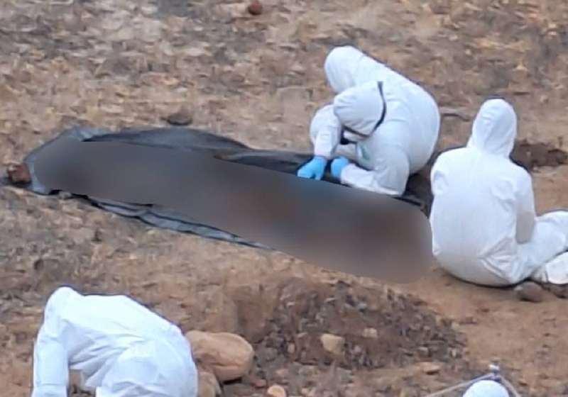  Se trabaja en identificar cuerpo hallado en segunda fosa clandestina de San Juan del Río: FGE