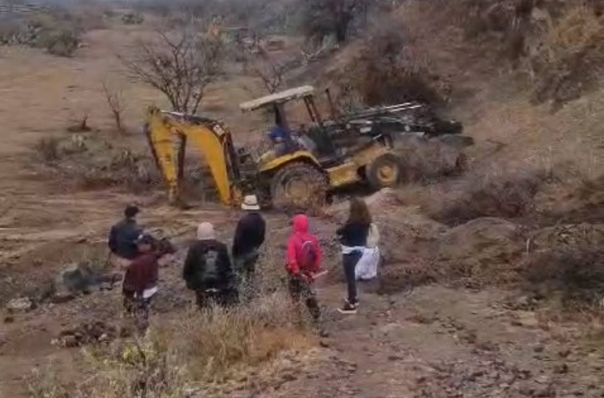  Colectivo Desaparecidos Querétaro tapa excavaciones de fosas clandestina en SJR