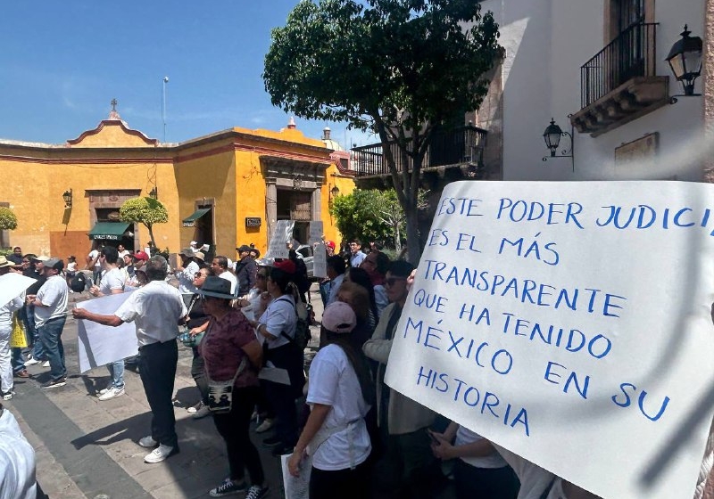  Lenia Batres defiende reforma judicial en Querétaro; trabajadores del Poder Judicial se manifiestan