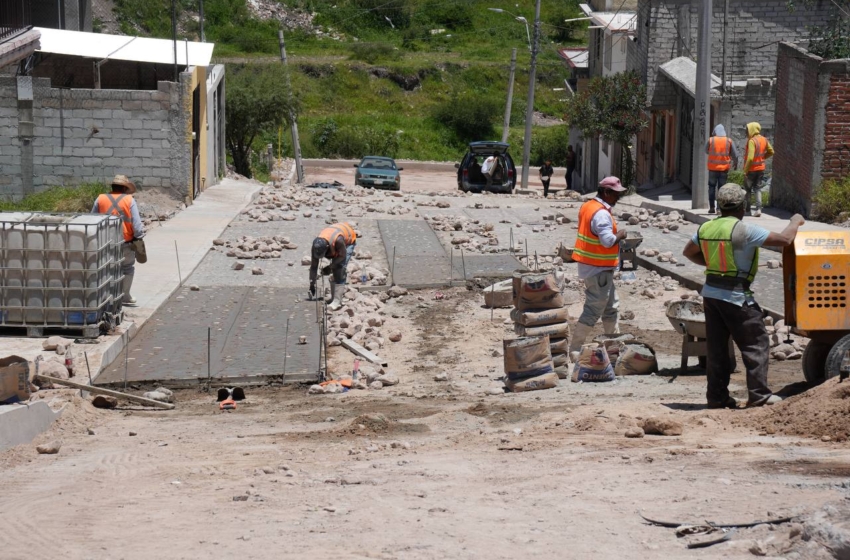  Más de 11 mdp para mejoramiento de colonia Rincón de Guadalupe