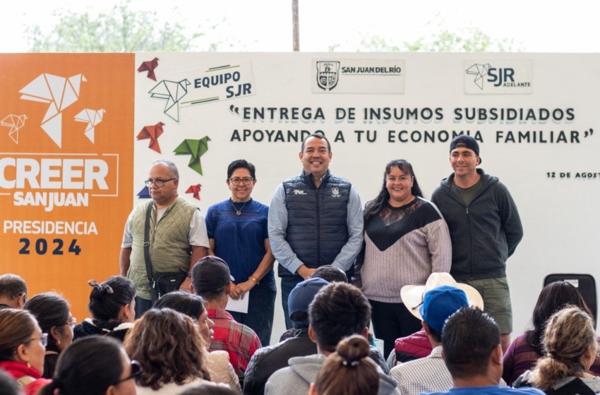  Roberto Cabrera entrega 93 tanques de gas y 8 calentadores solares en beneficio de 226 personas