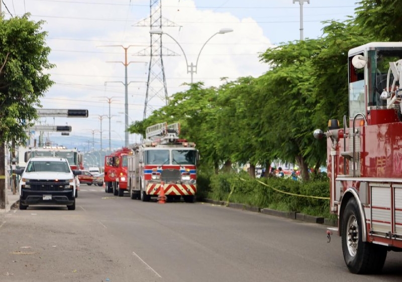  Gobierno de Querétaro busca incrementar recursos para bomberos negociando con nuevos alcaldes