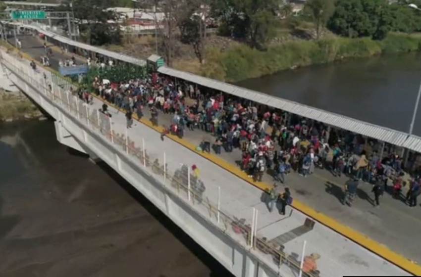  Mexicanos huyen a Guatemala para sobrevivir