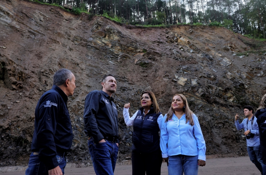  Ya está lista la carretera federal 120 en Pinal de Amoles, luego del deslave