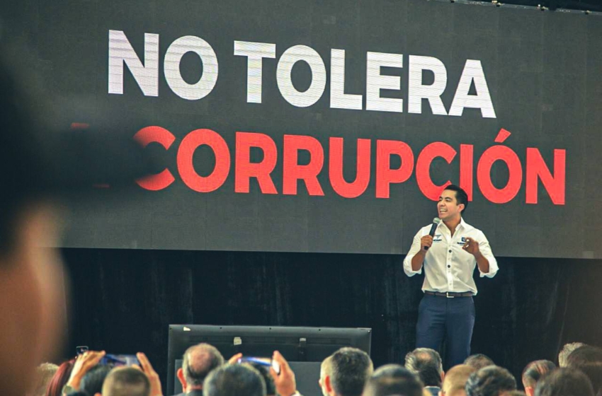  “Cero tolerancia a la corrupción”, promete Felifer Macías Olvera en Informe Ciudadano