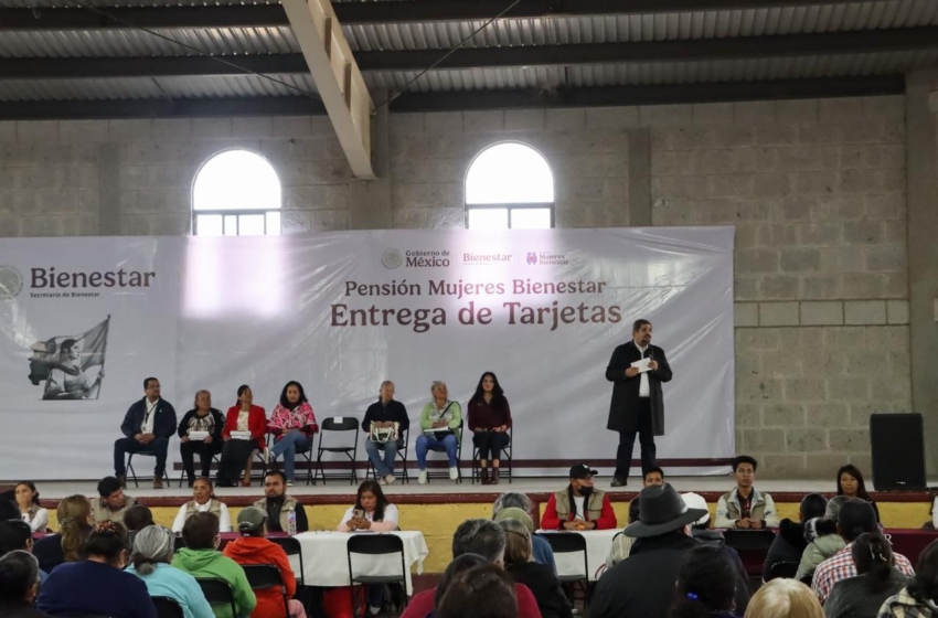  Continúa en Cadereyta la entrega de tarjetas  de la Pensión Mujeres Bienestar