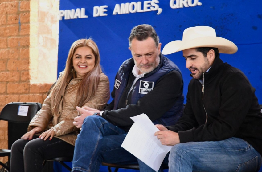  Celebra Agustín Dorantes la palabra cumplida del Gobernador para el abasto de agua en Pinal de Amoles