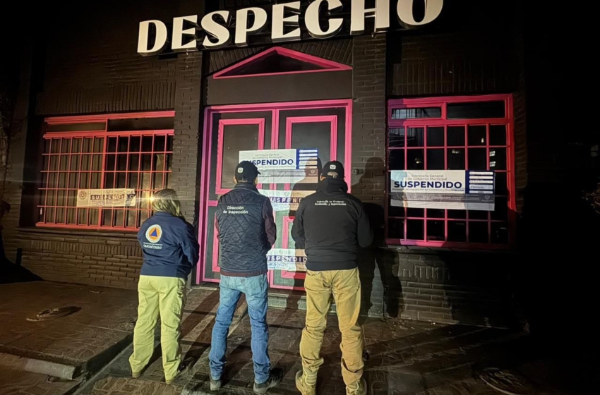  Clausuran el bar despecho