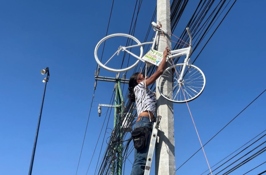  Ciclistas recorren 40 km para colocar bici blanca num 47; “no se vale que sigamos honrando fallecidos”