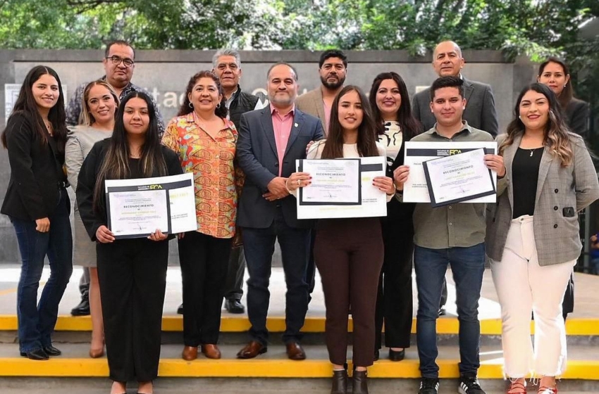  Estudiantes de la UAQ obtienen segundo lugar en Maratón Nacional de Contabilidad Gubernamental