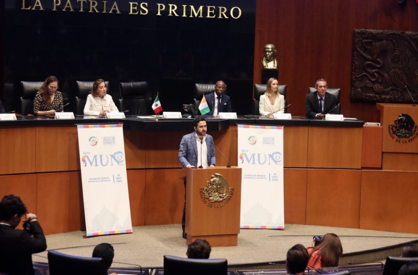 Juventud queretana debate en el Senado: QroMUNity impulsa liderazgo y compromiso social