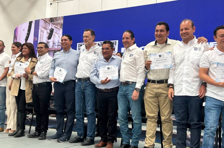Kuri a quienes migran a Querétaro: “Que no voten por Morena” dice en 10º aniversario de La Estampida Azul