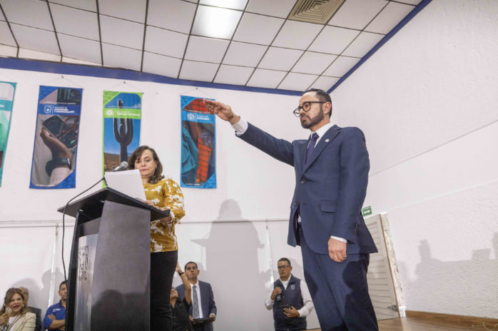 Miguel Vega rinde protesta como presidente del Patronato UAQ 2025-2028