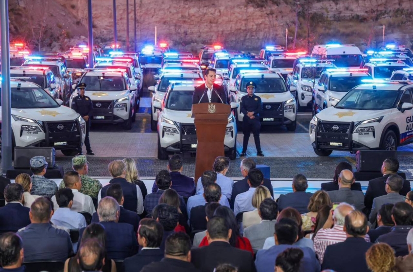  FeliFer Macías anuncia donación de 60 patrullas de Querétaro capital al resto de los municipios