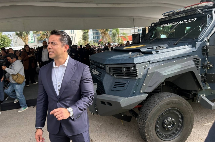  Querétaro refuerza su seguridad con vehículo táctico Black Mamba; “nuestra policía tiene la más alta tecnología”, afirma FeliFer Macías