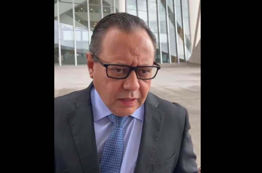  Alicia “N” enfrentará en libertad proceso por presunta usurpación de funciones